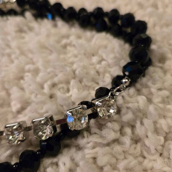 NWOT Long Faceted Jet Beads + Rhinestones Necklace - Picture 3 of 9
